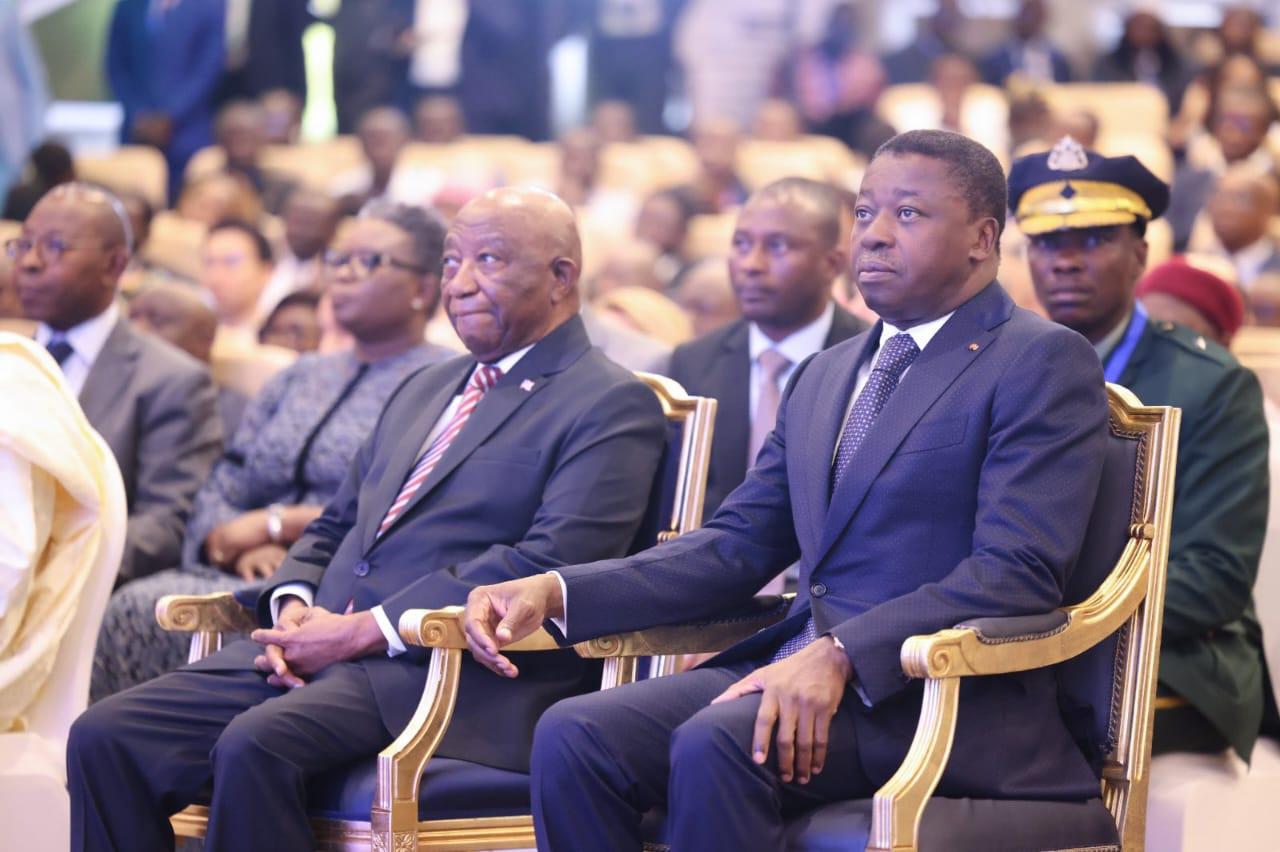 AI-Driven Tools & Frameworks - Visual representation of developing ethical ai frameworks and tools that empower african institutions to anticipate conflict, manage risks, and build durable peace.